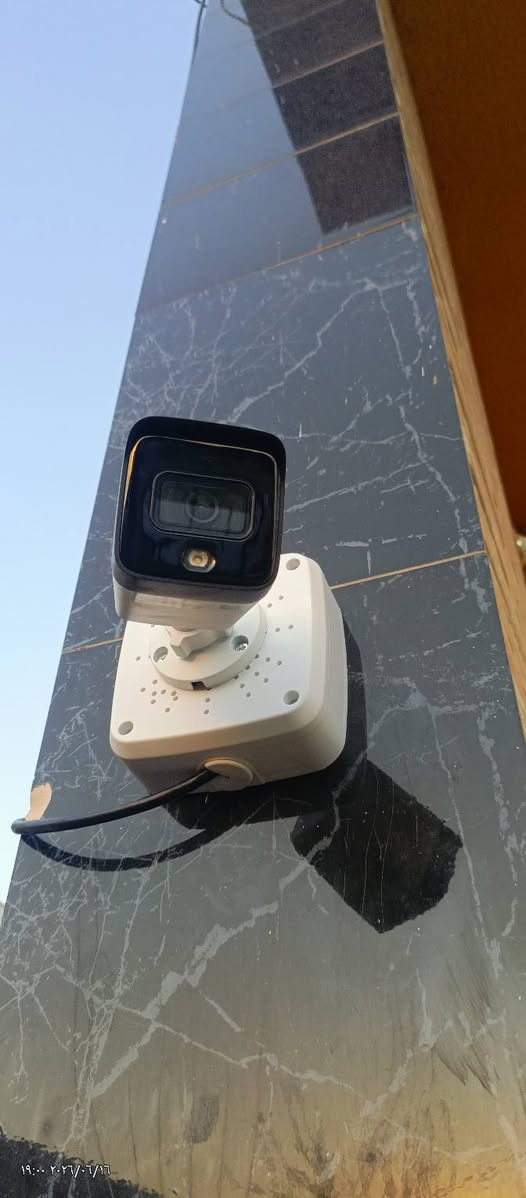 اللهم صل على محمد وال محمد 
تنصيب منظومة كامرات نظام ip من شركة دهوا بدقة 6 ميكا 
مكتب الحويش 
للطاقة الشمسية وكامرات المراقبة 
تجهيز -نصب- صيانة  
ديالى- الحويش -مجاور صيدلية حسن 
*********** م.علي

