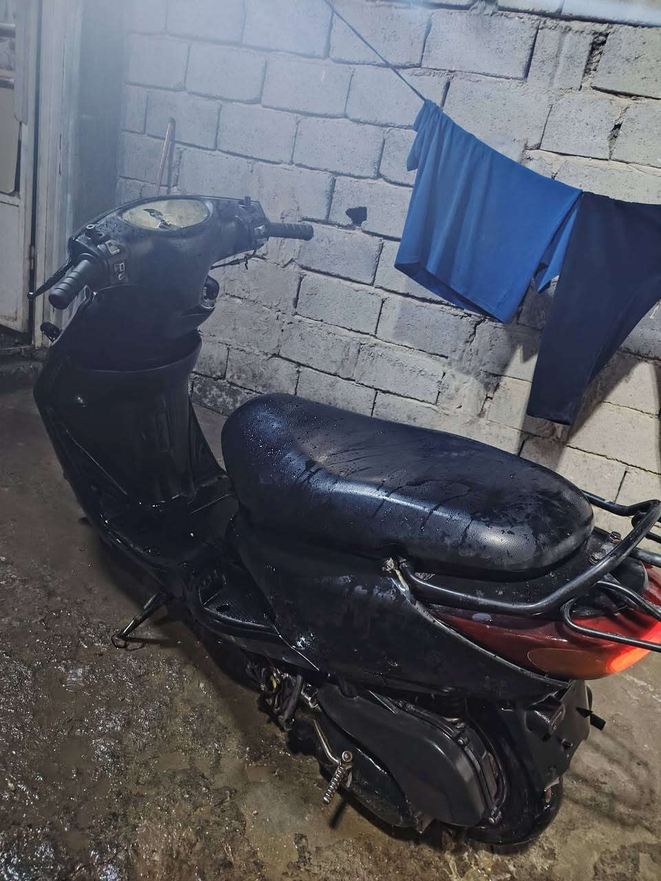 سلام عليكم ورحمة الله وبركاته
شباب دراجه بريز لايت ناصي كلشي شغال بيهة كهربائياتها كلهن شغالات نكره سلف هندر ضربه وحده يشتغل دراجه امانة الله ورسوله مفتوحه ليش اجذب عليكم اشتريتها قبل سنه ولسه عندي مايوم خربطة بس بين فترة وفترة اتضف كابريتر السعر 250 وبيه مجال وذا حاب تتواصل وياي هذا رقمي تراسلني او تتصل اهلا وسهلا بيك *********** الي شراي يتفضل ❤🌹
