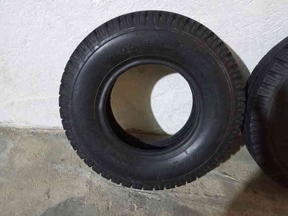 تايرت جدد للبيع جبلي نوعيه صيني سعر 25 الزوج المكان البصره الحيانيه ***********
