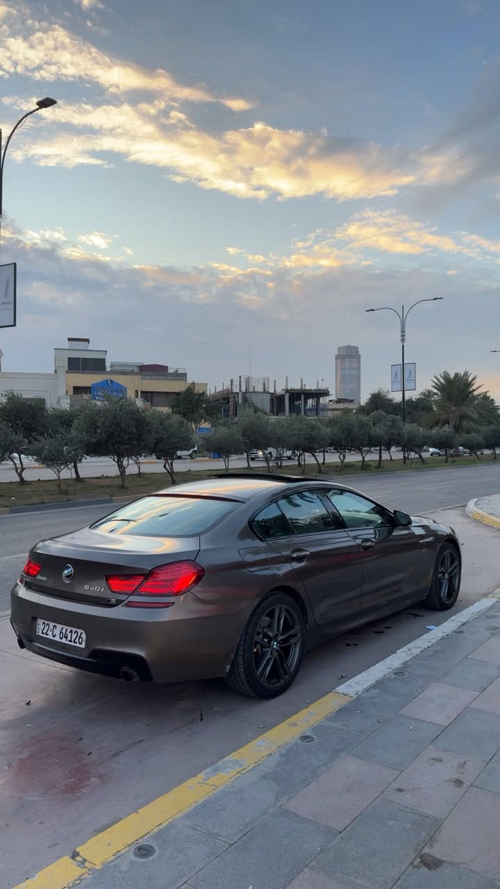 السلام عليكم 
  
2015 BMW 640i Mpackage 
 🚀Twin power turboمحرك 3.0 
خليجية وكالة العروش جديدة جداً بحالة الوكالة محرك وكير شرط مامفتوحات وكفالة
بدون اي ضربه وصبغ عدا كلير شبر بلبنيد سونار موجود 
السياره فول مواصفات
بانوراما 
رادار نقطه عمياء
دركة M
ستيرن كهرباء 
كشنات جلد منفصل وخزن ومساج 
لايت داينمك وحساس مطر 
كامرات واصطفاف ذاتي 
وضعيات قيادة 3 سبورت ايكو كونفورت 
هاند بريك بصمة 
بوب 4 شفط ومري شفط
بردات خلفية كهرباء بلادي 
وبعد بيها ناسيهن
السيارة سيرفس كامل صفر مسج ومابيها اي نقص من صدر وطسه ومنظومة بانزين وتبريد

سعر السيارة 21800$ 
وماعتقد اكو هيج نظافة وسعر بهذا الحجم والي ميعجبة البوست يعبره بدون كلام جانبي رجاءاً 🤎
مكاني بغداد هذا رقمي ***********
*********** الثاني
