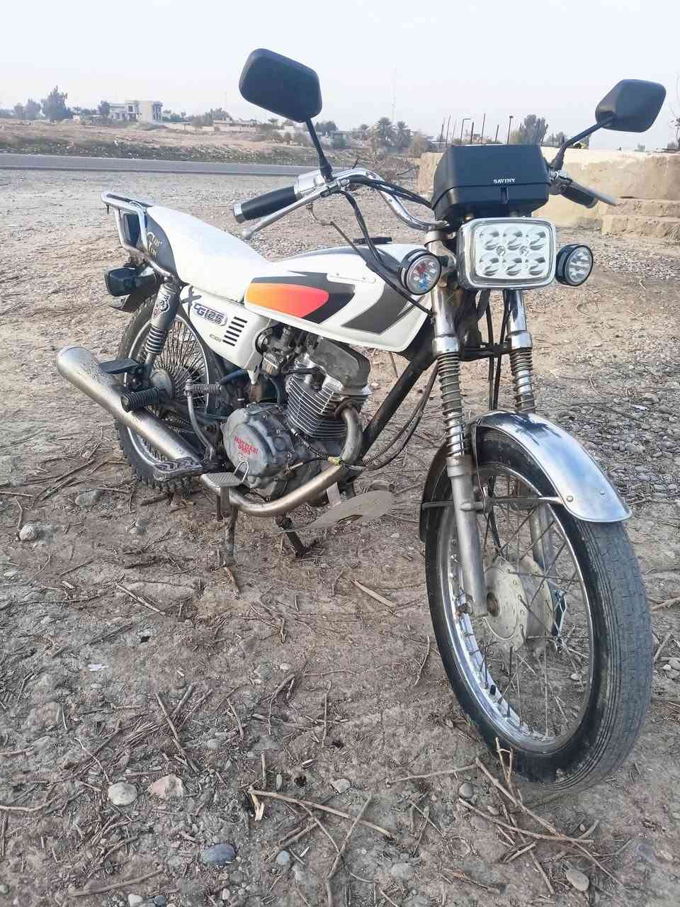 مطور للبيع بارت كلشي شغال كهربائيّ شغالة شرط هندر واحد محرك دمعة سعره 275بي مجال الرقم ***********
