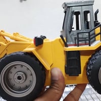 مجموعه سيارات حديد ين باعن كلهن ٠٧٨٠٦٦٤١٤٣٠