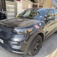 فورد اكسبلور بوليسي موديل 2023  حادث نص البنيد صبغ فقط  رقم الشاصي موج...