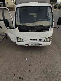 ايسوزو NKR • ٢٠٠٧ • دبل شانسي