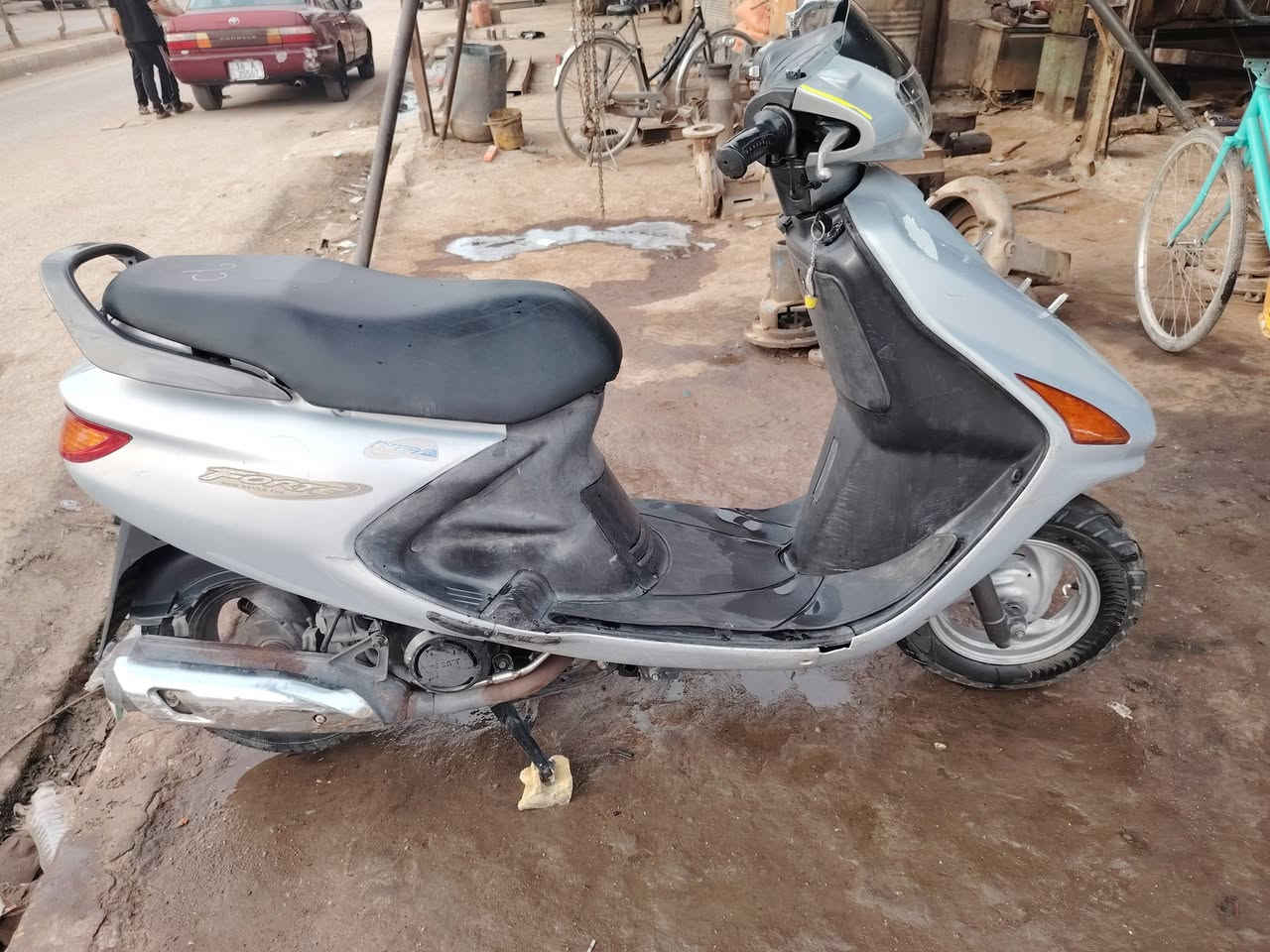 دراجه فراشه فحل كرستال محرك ماكس جديده   كل نقص مابيه سعر 600  بيه مجال كله ختم واحد  رقمي ***********
