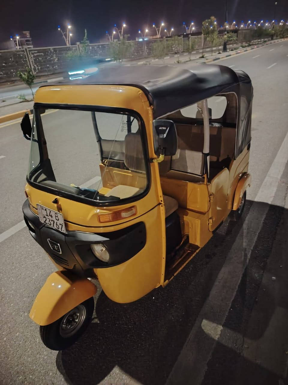 تكتك  باجاج 21 بشهر 11 محسوبه عل 22 مابيه ضربه بيه رشات صبغ  المكينه مجفته مره وحده رقم وسنويه لل31 
 العنوان  البصره  ياسين خريبط السعر 6800وبيه مجال قليل حك الجيه
للتواصل واتساب فقط *********** الخط معلق واتساب فقط حياكم الله وكل الهلا
