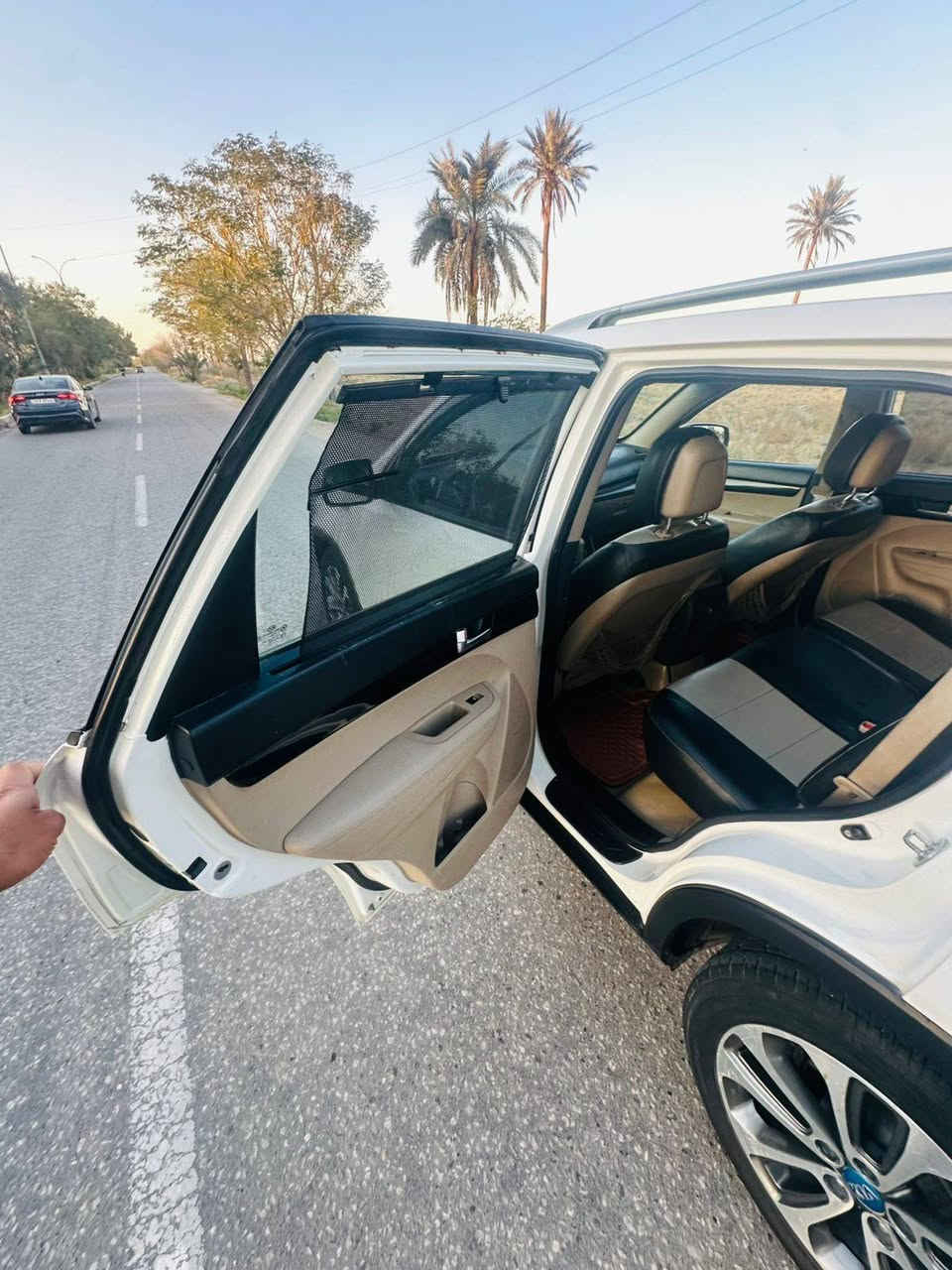 كيا سورنتو موديل 14 السياره جاهزه من كلشي  محرك 2400 gDi سبعه راكب بيه صبغ جاملغ خلفي وشبر بالبنيد السعر 133 العنوان بابل ***********
