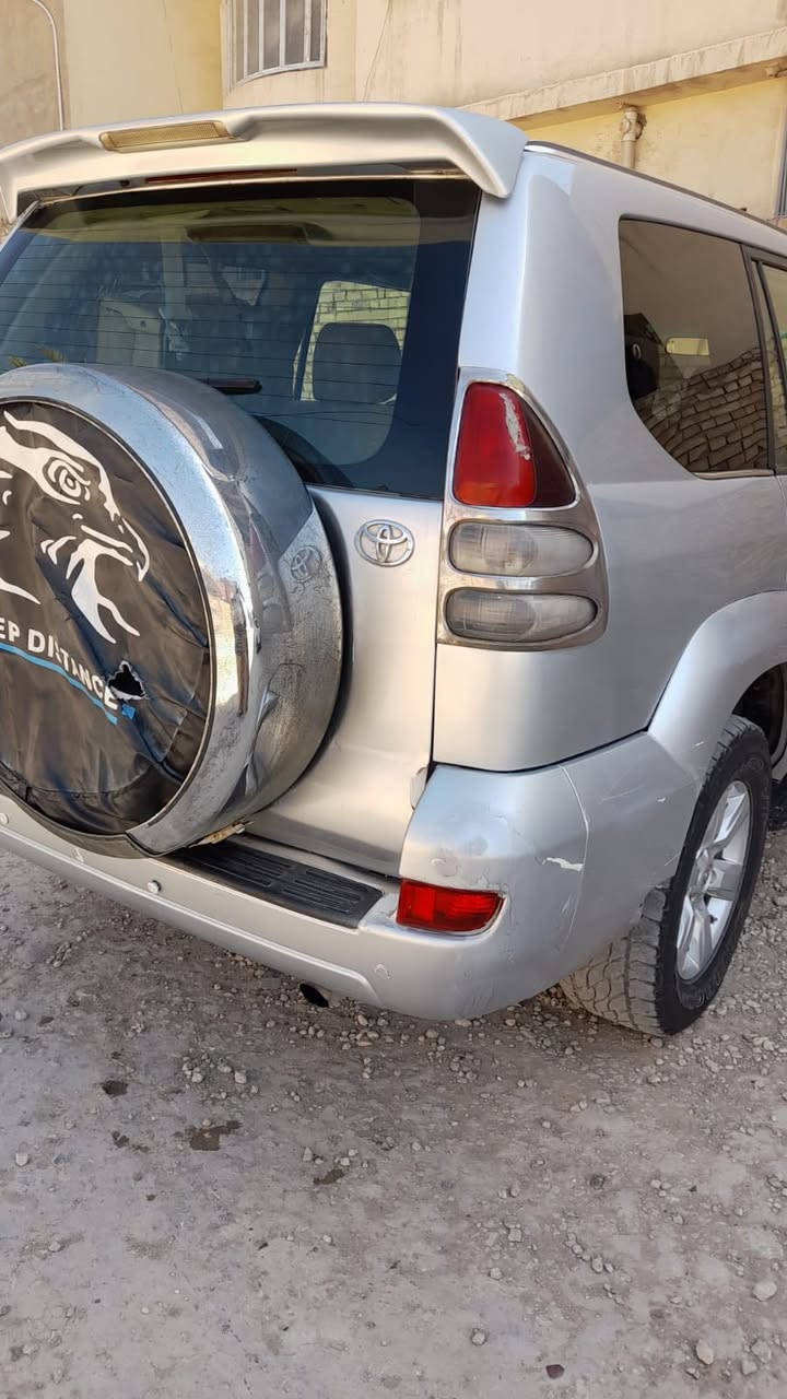 يالله السلام للبيع برادو فول واحد ع واحد موديل٧ السعر:١٢٨ وبيه مجال ٦ سلندر بانزين وغاز وباسمي رقم انكليزي العنوان حله شارع ٨٠ قريب ع مدينة العاب ارض بابل للتواصل ع هذا الرقم 
***********
