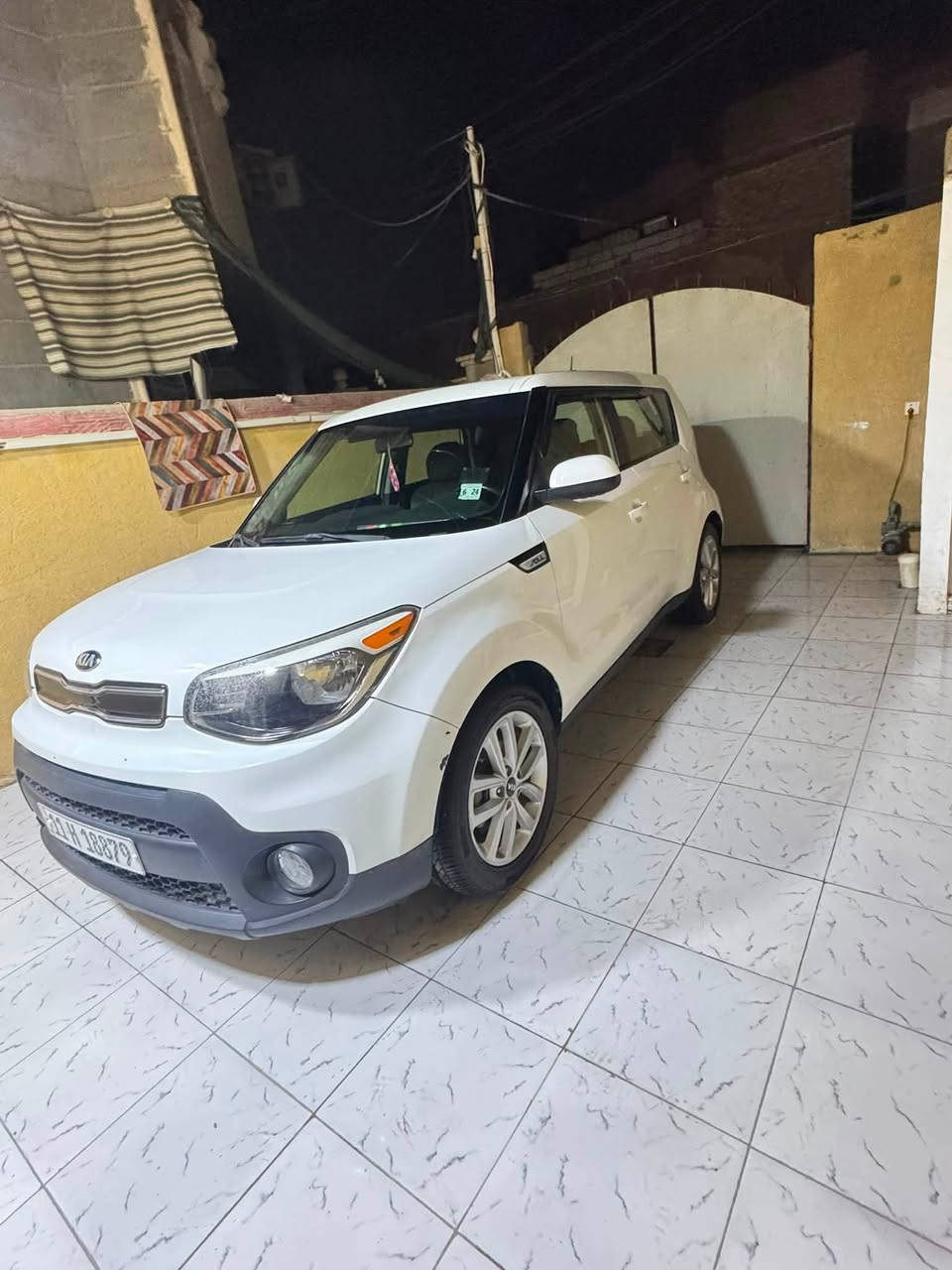 سلام عليكم صول موديل 2019 رقم بغداد بيها صبغ جاملغ فقط بدون ارباك كير مكينه جديد تخم تاير جديد حداديه جديده منظومه زنون سياره جديده كلش ماشيه 49رقم ***********مكينه  2000 مكاني بابل الاستفسار
