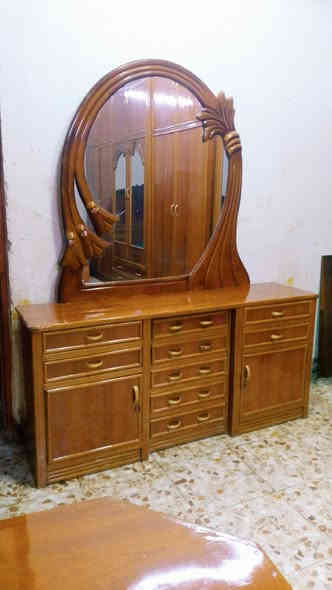 مكلف بلنشر غرفه تسكام نجاره صاج ثكيله تكمه مليون وبيه مجال مكانه حله للاستفسار  الاتصال على الرقم ***********
