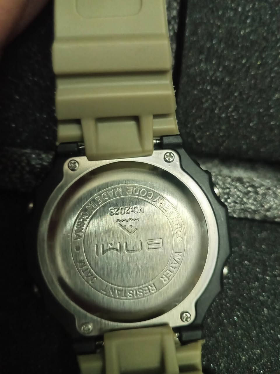 بنمي رياضي مقاوم للماء سير ربر اناره جانبيه عداد ثواني ومنبه ١٣ وتوصيل مجاني قطعتين ٢٥


**إذا كنت صاحب هذا الإعلان وتريد حذفه لأي سبب، رجاءا أرسل رسالة إلى الدعم الفني**