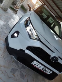 ⭕راف فور هايبرد 2024 XLE نص فول⭕ ممشى 26 الف كيلو متر  تشغيل عن بعد فت...