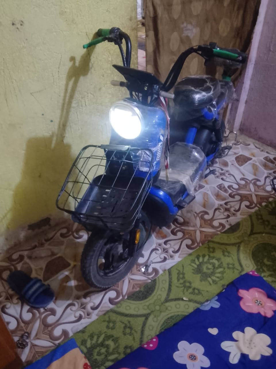 سلام عليكم دراجه شحن البيع جديده 
اتث نمر ***********
