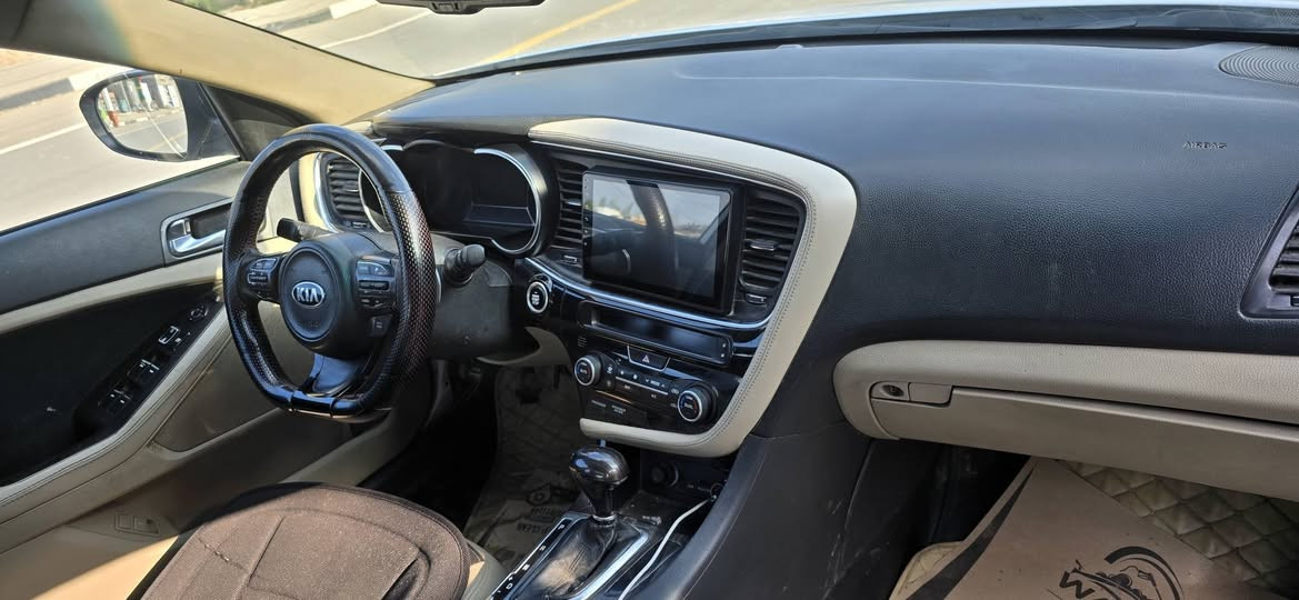 أوبتما موديل 15 خليجية سيارة محرك وجير دوش بالباكيت. فول موصفات بصمه علمن سيارة مصبوغ، عام.
سيارة جاهزة من كل شيء، تبرير شغال. السعر 88 مكان قرن بن منصور *********** (*********** البصرة, العراق
