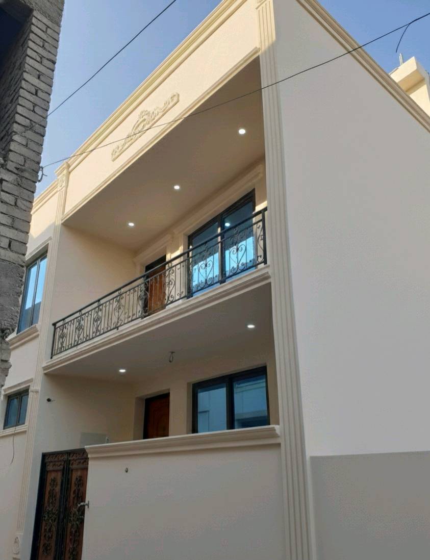 لبخ درجة اولي سقل وناعم فوم وطلس ونثر وجيهات وداخلي درجة اولي تصفير واستلام 
كادر مصرى متكامل 