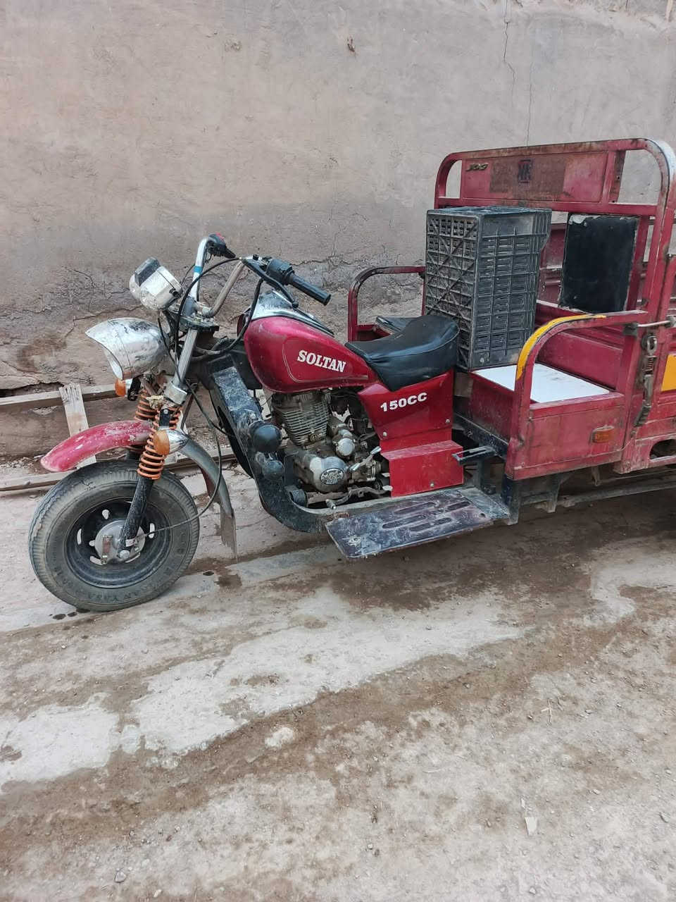 السلام عليكم  ستوته  البيع موديل 14
بمليون150

وبيه مجال حك جيه بيه بس وصل***********
