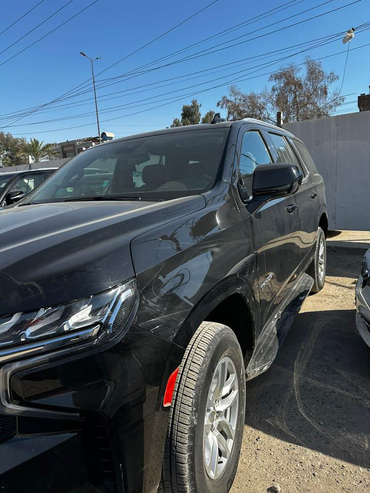 السلام عليكم                                  تاهو موديل (٢٠٢٤) مواصفات معروفه ماشية (٣٨٠٠٠) بدون بارد او صبغ السعر (٥١٠٠٠$) للاستفسار اكثر الاتصال ***********
