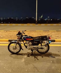 يالله دراجة نامة للبيع بدون اوراق (كلك كلك كلك)  الدراجة خير من الله م...