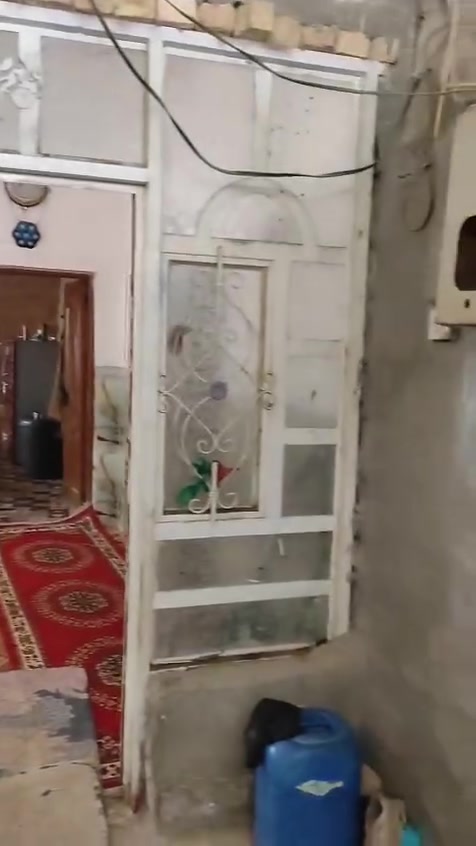 الديوانيه المهناويه بيت للبيع طابو زراعي المساحه 200 متر الشارع 10 متر قرب حسينية عگر ***********
