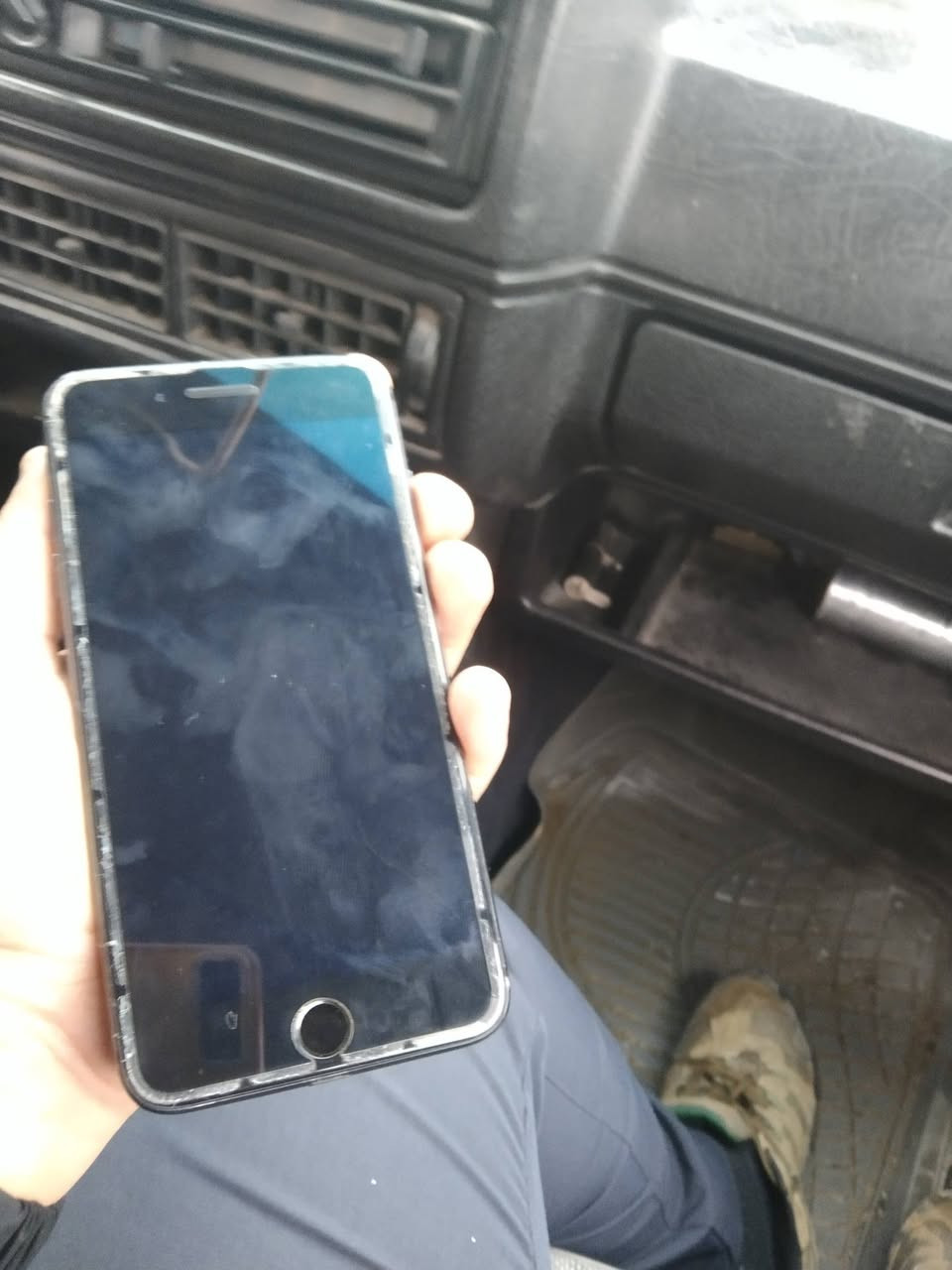 مبايل ايفون 8بلاص ذكره 64 بصمه شغال فقط بي خط كسر بطاريه 100 خفيف لمروسه او بيع


**إذا كنت صاحب هذا الإعلان وتريد حذفه لأي سبب، رجاءا أرسل رسالة إلى الدعم الفني**