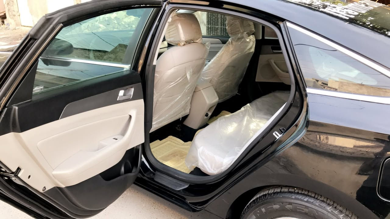 السلام عليكم…
للبيع سوناتا موديل2015
موصفات 
-تحكم ستيرن
-شاشه لمس
-كامرا دواره
-ثلاث انضمه قياده
-كير تبت رونك
-لد امامي
تعتبر نصف موصفات سياره 
ضرر بيه جاملاغات اماميه مصبوغه وبنيد لا دواخل ولا لغود ضربته كلش بسيطه وحلوه عدد المايل 138 مايل
مكان سياره بغداد سعر 105  واستفسار اكثر ***********
