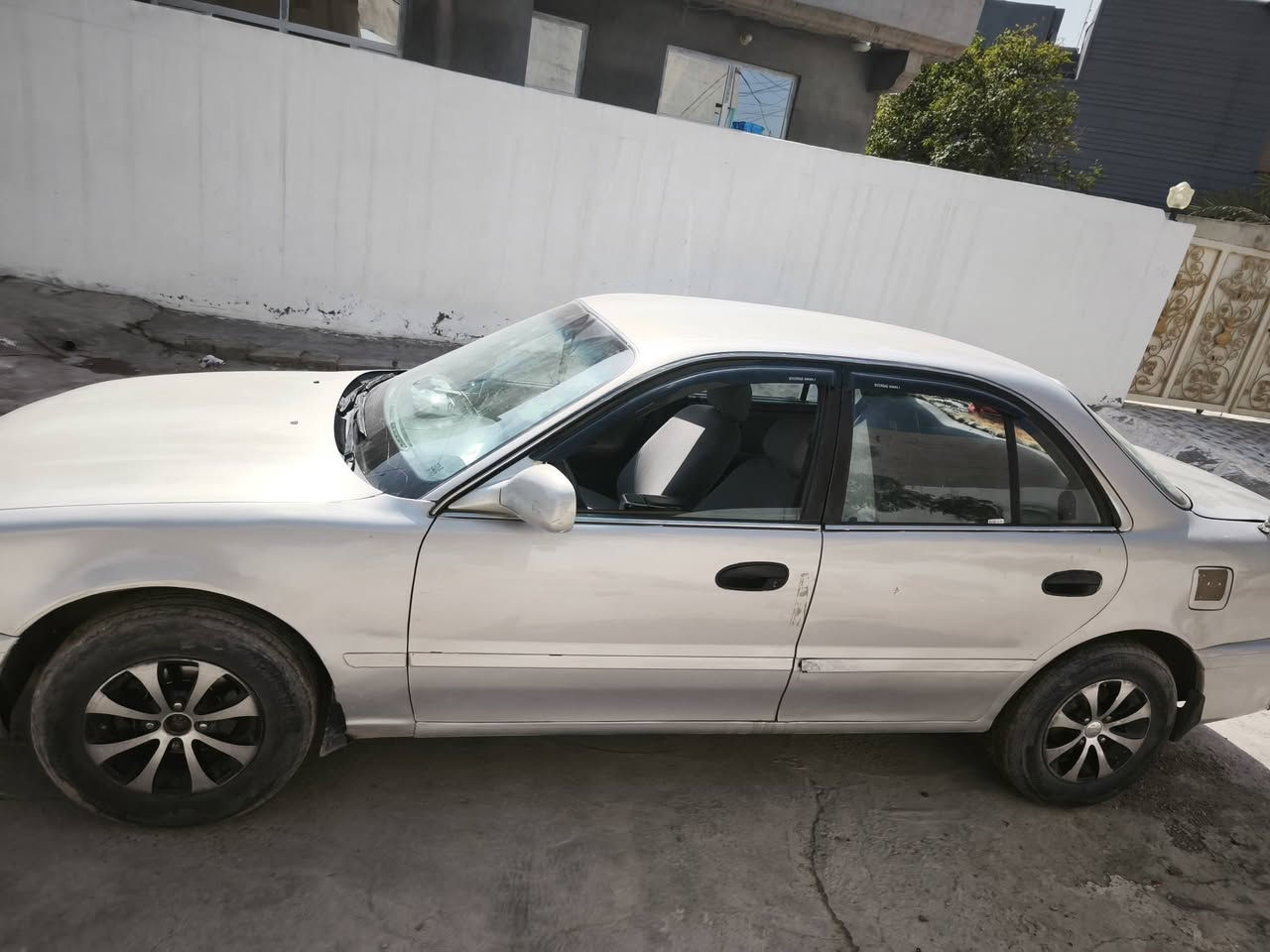 سلام عليكم سوناتو2 موديل 95رقم بغداد سعر 40 وبي مجال مكاني ديالى خانقين رقم ***********
