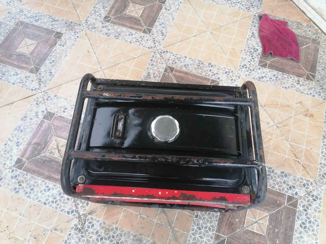 مولده تايكر للبيع السعر ب 75 وبيها مجال مستعجل على بيعتها رقم ***********
