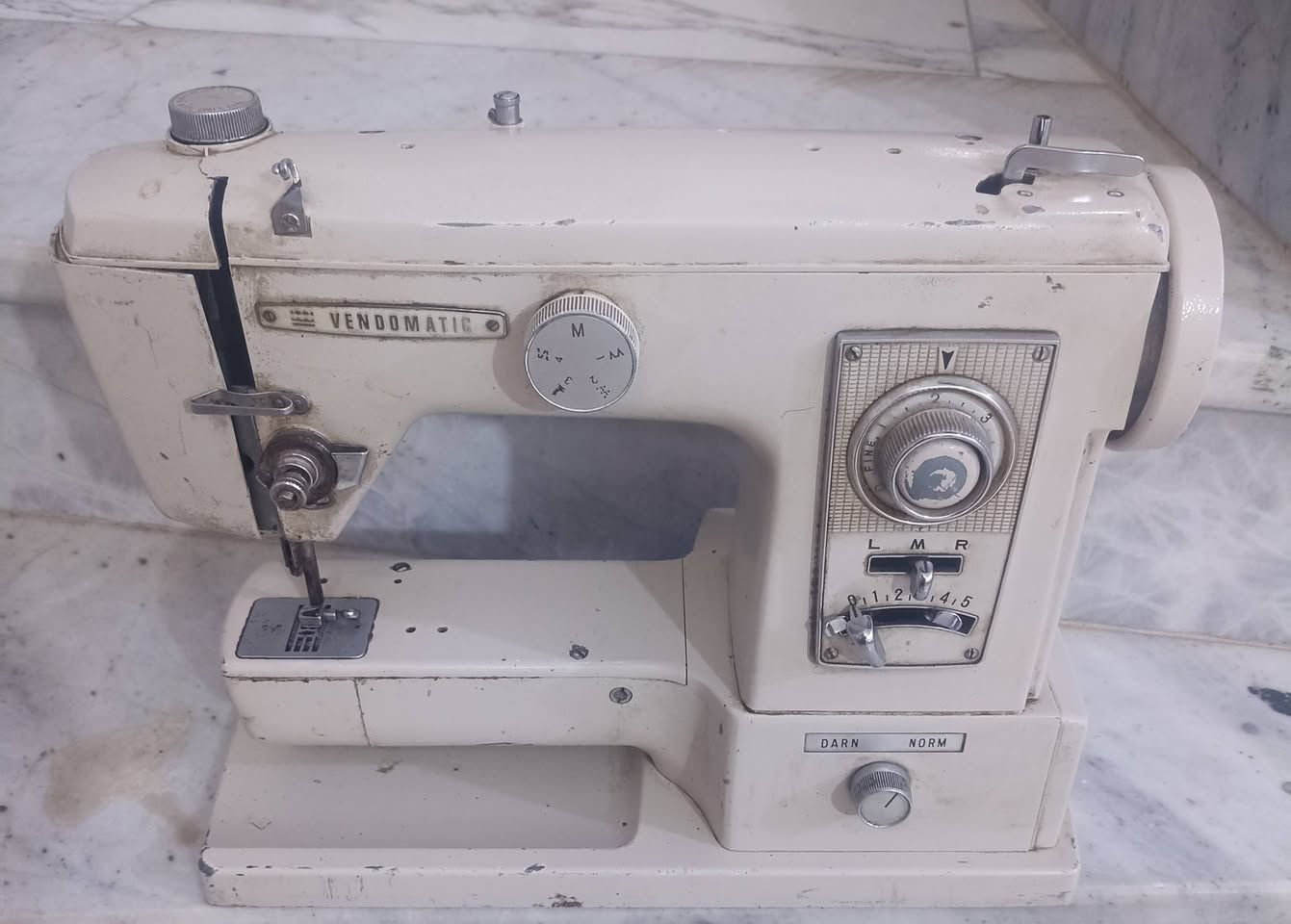 للبيع مراسله خاص


**إذا كنت صاحب هذا الإعلان وتريد حذفه لأي سبب، رجاءا أرسل رسالة إلى الدعم الفني**