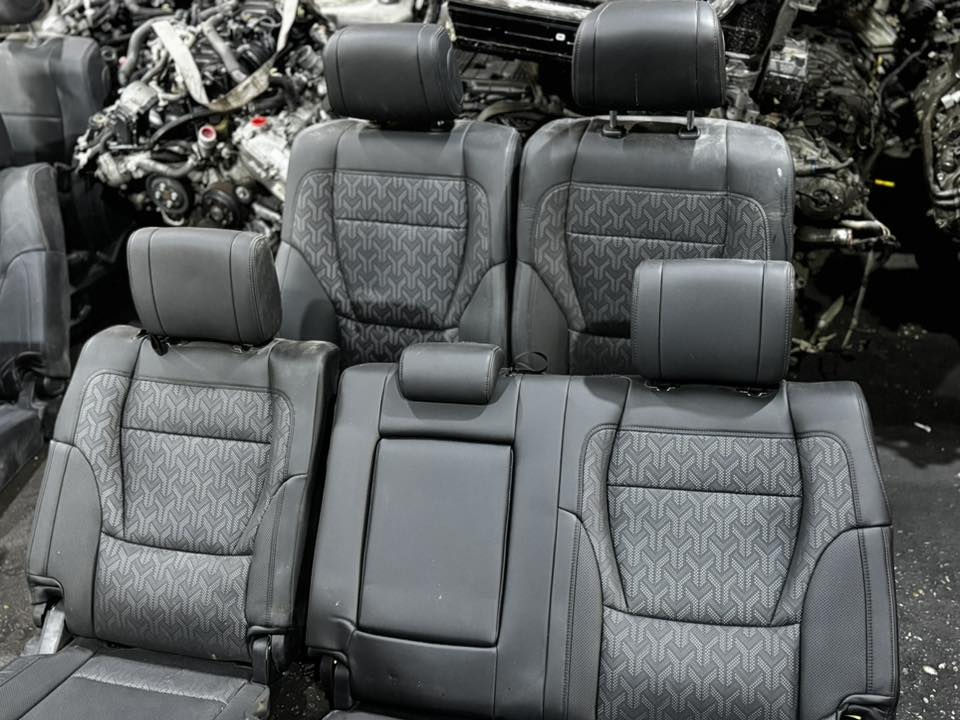 كراج. تويوتا  لتجارت. الادوات  الاحتياطيه.
بغداد العلاوي شارع 6  وسط الشارع.  

   .   
 غرفت تاندره سيكوياا.  جمع الفأت. 
     لمتدد.   كابستون.  بلاتينيوم.     من 2022 الى 2026 زيروو  

0771 359 0359‬  باسم ابو مريم 
    اي ستفسار تواصل خاص ❤️ . 

يوجد توصيل الى جميع محافضات العراق 

#سيكويا  #لاندكروز. #تاندره. #باترول.  #ارماده. 
#لكزس. #برادو. #QX56. #فورنر. #ت
