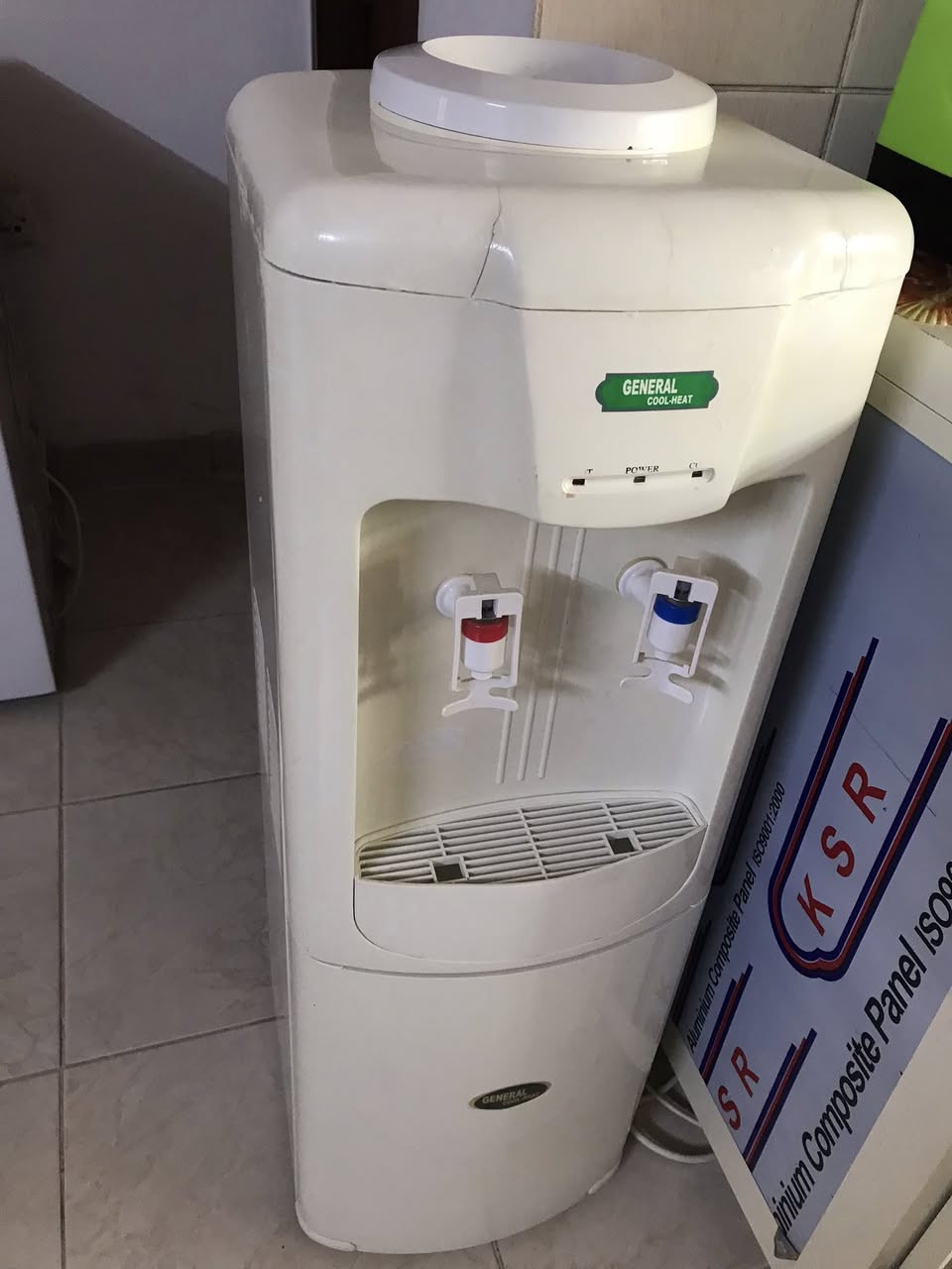 اغراض للبيع السعر مناسب


**إذا كنت صاحب هذا الإعلان وتريد حذفه لأي سبب، رجاءا أرسل رسالة إلى الدعم الفني**
