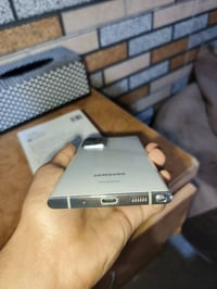 نوت 20 الترا • ١٢٨ • لمس متقطع