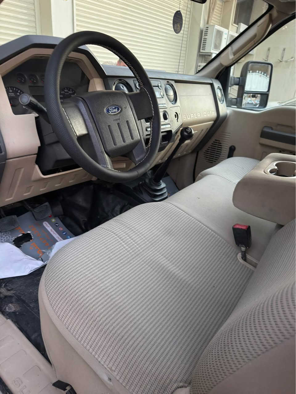 فۆرد f350 مودیل ٢٠٠٨
سیارە بنزین گیر عادی 
تەنها ٣٦ هزار کلم رۆشتیه بشرت 
بئ سبوخ بئ لیدران 
رەقەم سنوئ نوئ تا ٢٠٣١ 
شوین هەولیر 
سعر ٧٨$ 

فۆرد   F350  مودیل ٢٠٠٨ 
محرک بنزین مرخوب گیر عادی 
ماشی فقد ٣٦ الف کلم شرط
بدون صبخ سیارە علای وضع شرکه 
رقم سنوی جدید حتی ٢٠٣١ باسمی 
تحویل نفس الیوم 
سعر ٧٨$ 
***********
*********** أربيل, العراق

