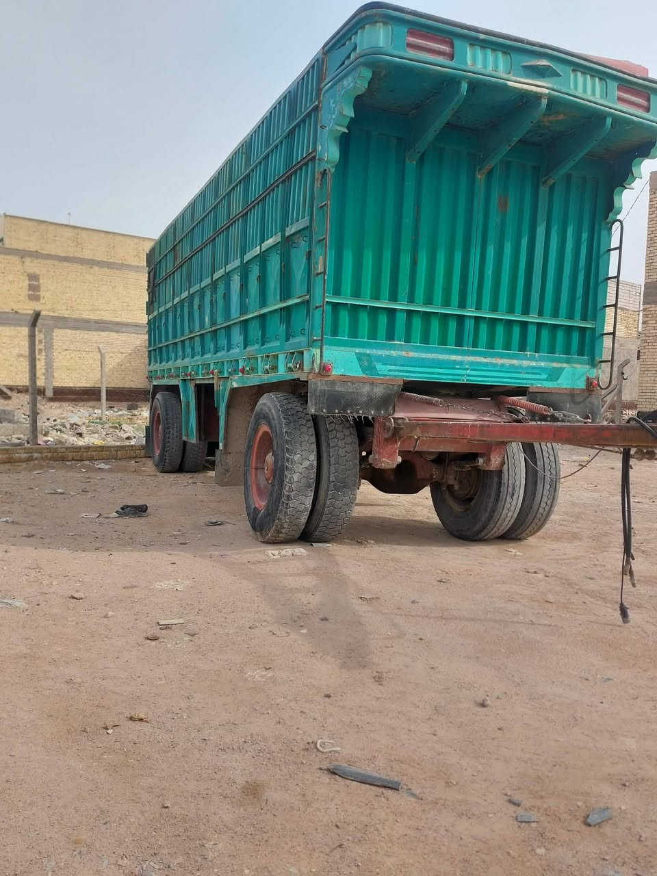 سلام عليكم عربانه سوريه للبيع الطول 7.60 سربس عربانه جديده تخم تاير جديد مكلف بنشر للاتصال *********** رحمه الوالديكم الموشراي لايتصل
