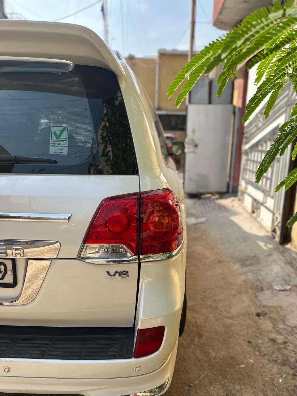 لاند كروز 2012 بريم فول مواصفات خليجي كفاله مكينه 6 سلندر كير مكينه كفاله سياره جاهزه من كل النواحي رقم شمالي ب اسمي سنويه 2030 السعر:365 وبيه مجال للشراي مكاني البصرة الاستفسار: ***********
