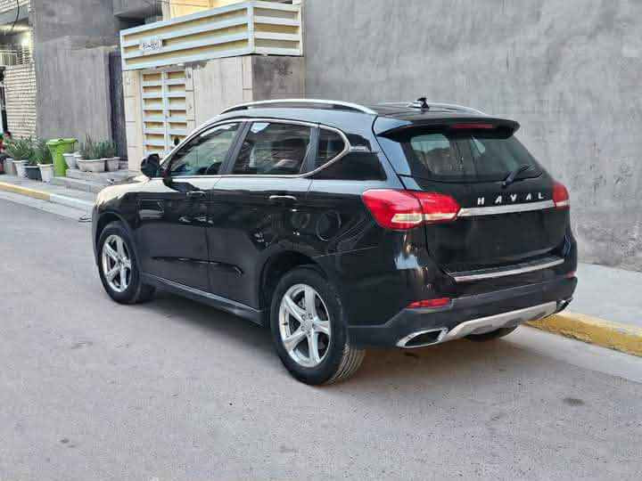 🚗 للبيع – هافال H2 موديل 2020 🚗
سيارة نظيفة جداً واستعمال شخصي، جاهزة للاستخدام بدون أي صرف.
🔹 المواصفات:
محرك 1500 سي سي
نظام بصمة (تشغيل ذكي)
بدون فتحة سقف
 تيربو 
رقم بغداد
الممشى: 85 ألف كم فقط
🔹 الحالة:
حادث سابق خفيف (بنيد + باب السايق)
الشاصي سليم 100% وما بيه أي تأثير
سيارة ناعمة جداً بالمشي
تبريد قوي جداً ❄️
تدفئة ممتازة 🔥
كلشي بيها خير من الله وما تحتاج أي صرف
💰 السعر: 11,000 دولار (قابل للتفاوض للجادين فقط)
📍الموقع: بغداد
📞 للاستفسار: ***********
السيارة فرصة حقيقية للي يريد نظافة وسعر مناسب 👌
الجاد يتفضل ويتأكد بنفسه 🌟 بغداد, العراق
