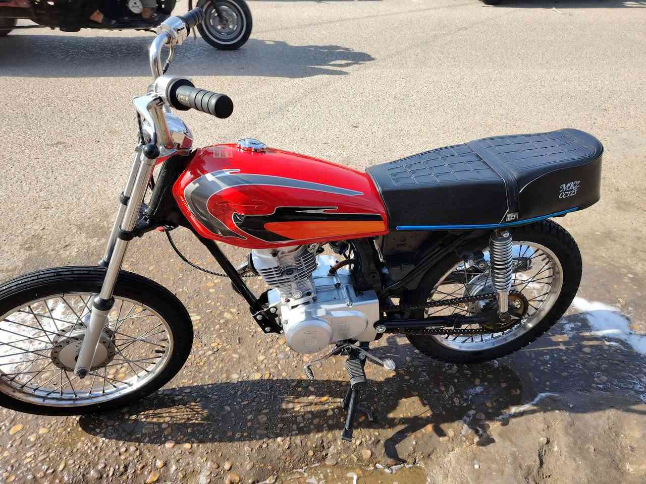 سلام عليكم شباب دراجه ايرانيه مديل 14 بدون ارراقها ضايعه دراجه مبدل بيها بس ولفات ناضافه فول شوفت عينك دراجه خير من الله ميسان جمعيات الستفسار*********** موجود خاص هم سعر 550وبيها مجال شراي اداريه
