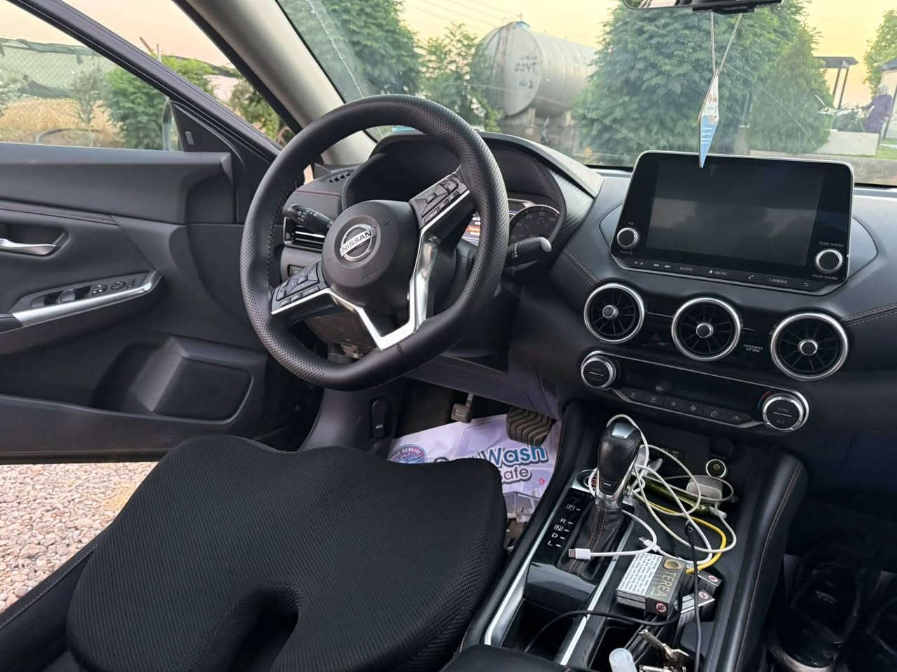 🚗 للبيع سنتره SR
✅ الفئة: SR
✅ اللون: أسود
✅ الممشى: 45 ألف كم
✅ عدد المقاعد: 5
✅ مادة المقاعد: قماش
✅ الحالة: مستخدمة
✅ الأجزاء المطلية: قطعتين فقط
✅ اللوحة: اربيل، خصوصي
📋 المواصفات:
• كاميرا خلفية
• مستشعر وقوف (حساسات باركنج)
• شاشة
• مثبت السرعة
• بصمة
• 6 وسائد هوائية
• مقاعد كهربائية
• مصابيح زينون أمامية
• رادار
• أبل كاربلاي
💰 السعر: 145 ورقة (قابل للتفاوض بسيط)
📍 الموقع: اربيل
📞 للتواصل: ***********
سيارة نظيفة جداً، ممشى قليل، وبمواصفات ممتازة. الجدية فقط
