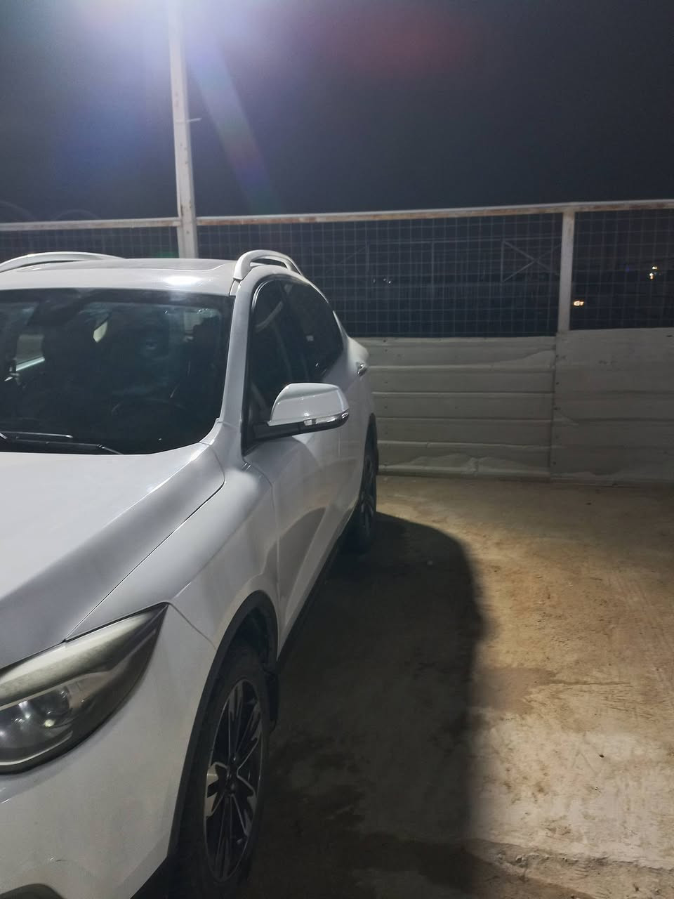 سيارة صيني فاو
موديل ٢٠٢١
سيارة فول مواصفات 
بصمه 
بانوراما 
كشنات جلد كهربائية 
تراي للبصرة 
للتواصل 
***********
