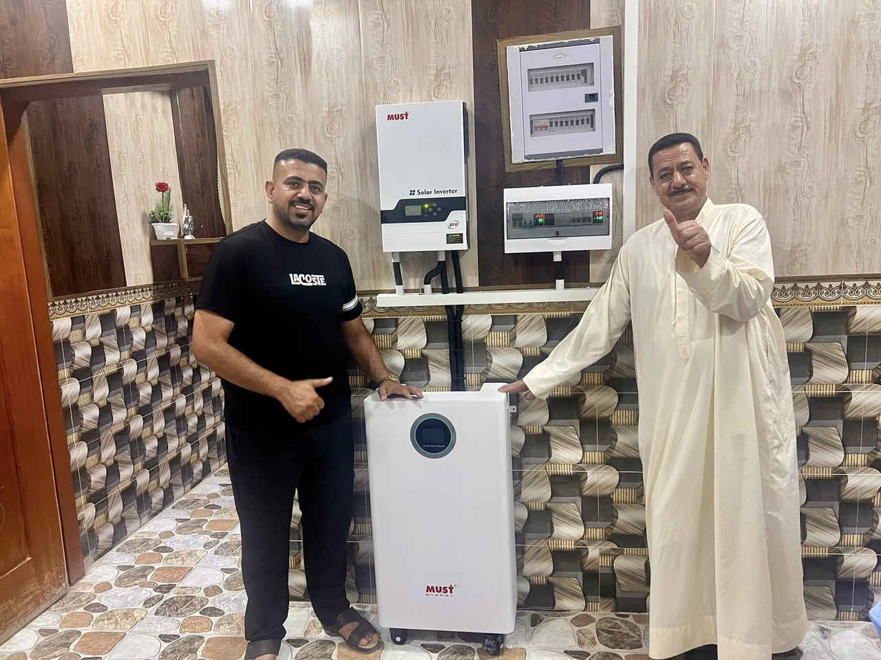 إنجاز جديد لـ "قوة الشمس للطاقة الشمسية .. 

نبارك للأخ ناصرالضاحي البوطعمه انضمامه لعائلة الطاقة المتجددة، حيث تم إنجاز تنصيب منظومة طاقة شمسية متكاملة بمواصفات دقيقة .. 

 سعة المنظومة: 15 أمبير نهاري / 15 أمبير ليلي.
 التجهيزات: 2 متر واير AC عالي الجودة + 22 متر واير DC .. 

نحرص دائماً على تقديم الأفضل لزبائننا الكرام موقعنا فلكة عبدالله الجبارة: مكتب السباهي
📞 للاستفسار والحجز: ***********
قوة الشمس.. طاقة مستدامة، وحياة أفضل
