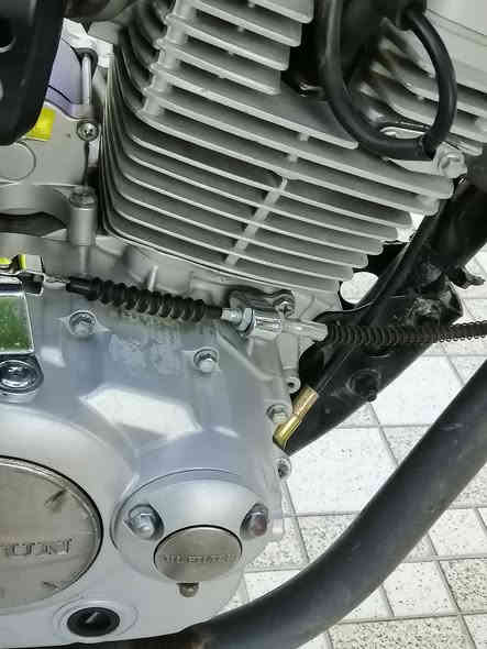 دراجه دايوان أوراقه ضايعه مكفوله من كلشي تاير جوبلس ماذب عليه شي كهربايات شغله سويج سجينه ***********
