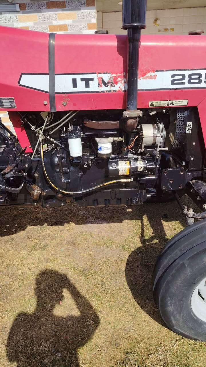 السلام عليكم ورحمة الله وبركاتة مكينه نضيفه فوركسن ايراني موديل 2019 مكينه بسمي مكفوله كفاله عامه  مكانها اليوسفيه السعر. 88 ورقه وبيها مجال بسيط الاستفسار الاتصال على الارقام التاليه،  ***********، ***********. احترامي الى مدير الكروب
