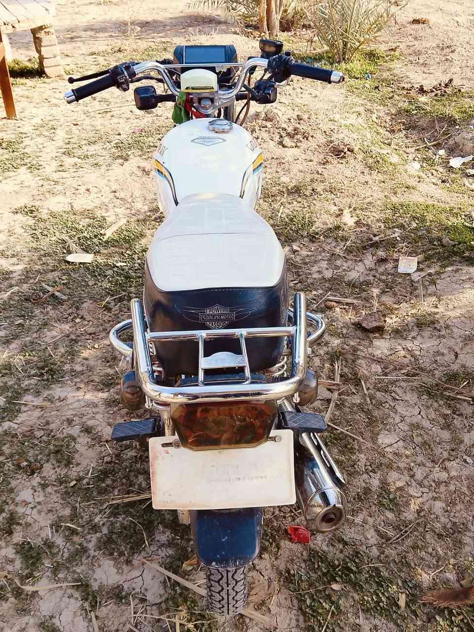 سلام عليكم درجة البيع موديل 24 مكفولة كفالة عامة السعر 675 وبية مجال اتصل  
***********
