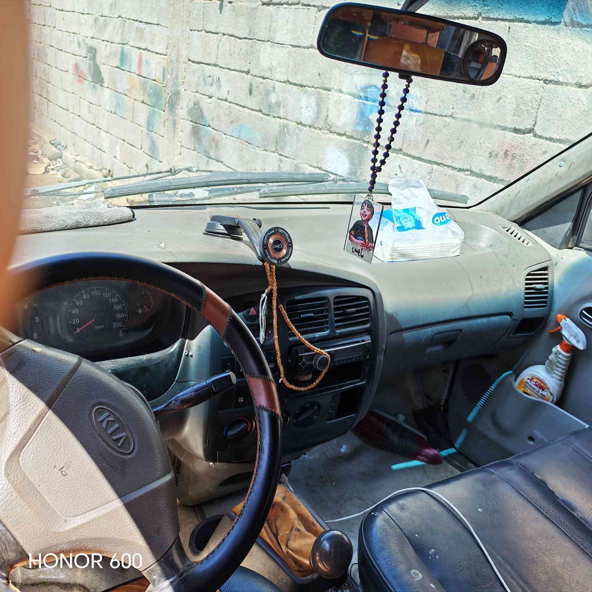 بريجو مبجم سنويه ل29
مكينه كير كفالة تبريد ثلج
حدادة تخم تايرات جدد
سياره جاهزة من كلشي
رقم ألماني
سعر 62
مديل 2000
***********
