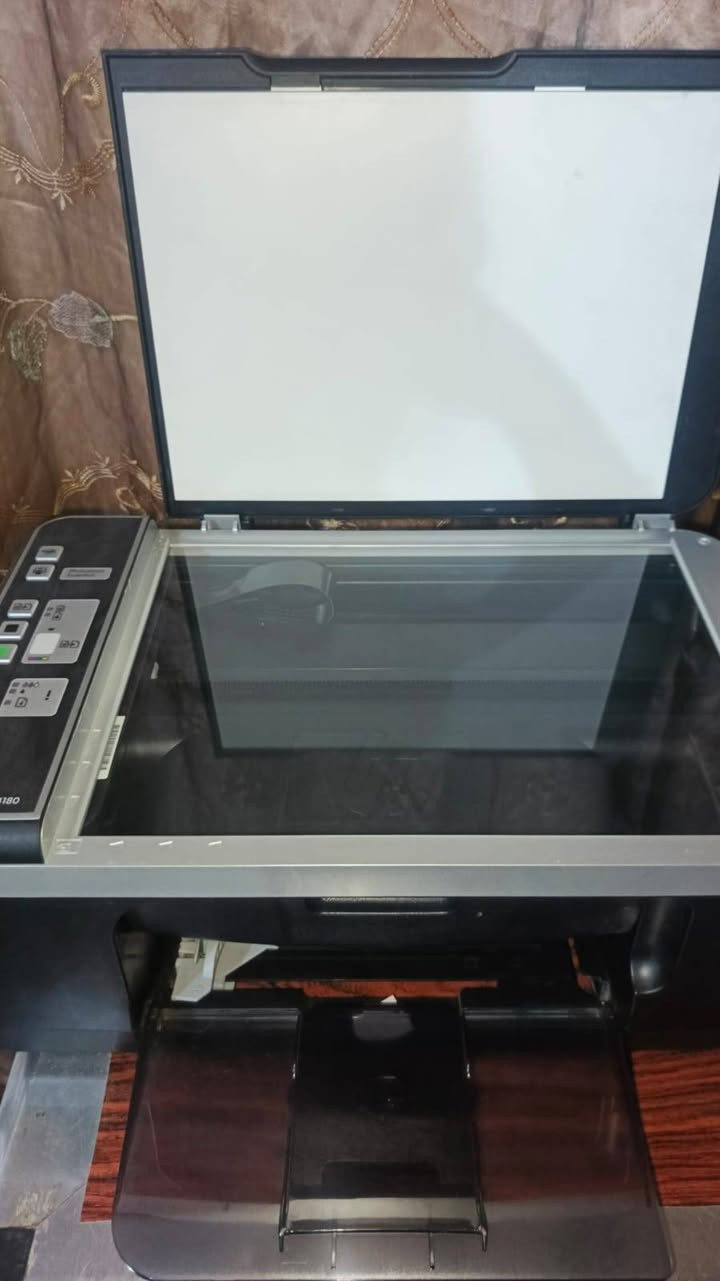 السلام عليكم 

باب غرفه نظيف جدا وكونه طحين ونص مطحنه زهرة بغداد وعندي طابعه hp  شغاله ناقصها احبار ملون وعادي


**إذا كنت صاحب هذا الإعلان وتريد حذفه لأي سبب، رجاءا أرسل رسالة إلى الدعم الفني**