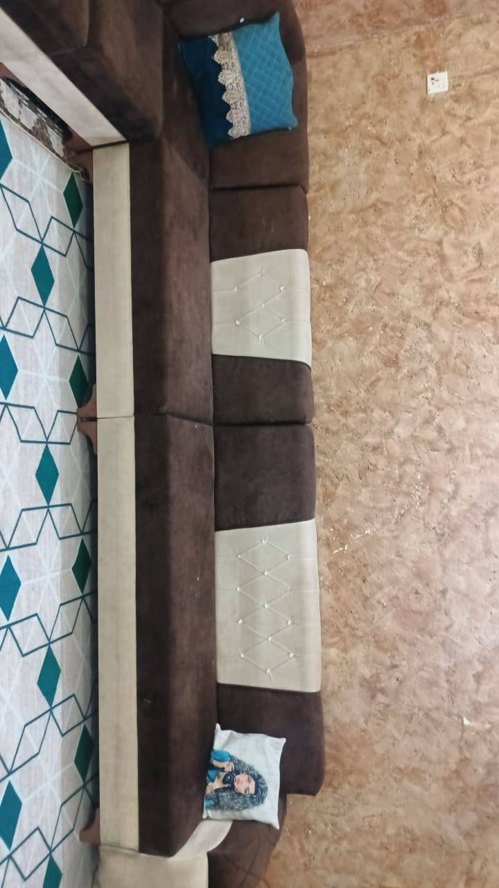 ديوان 10مقاعد تسكام وقوي ثكيل تكمه جديد كلش اي ضررمابي سعره 250يوجد توصيل داخل كربلاء ***********
