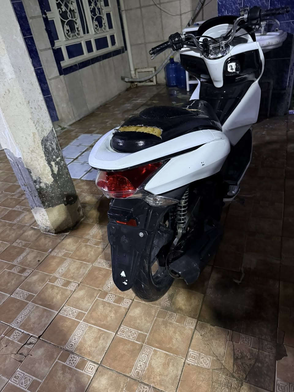 جيل الاول نضيفة ما مفتوحة دراجة حلوة السعر مليون وربع وبيهة مجال بغداد ***********
