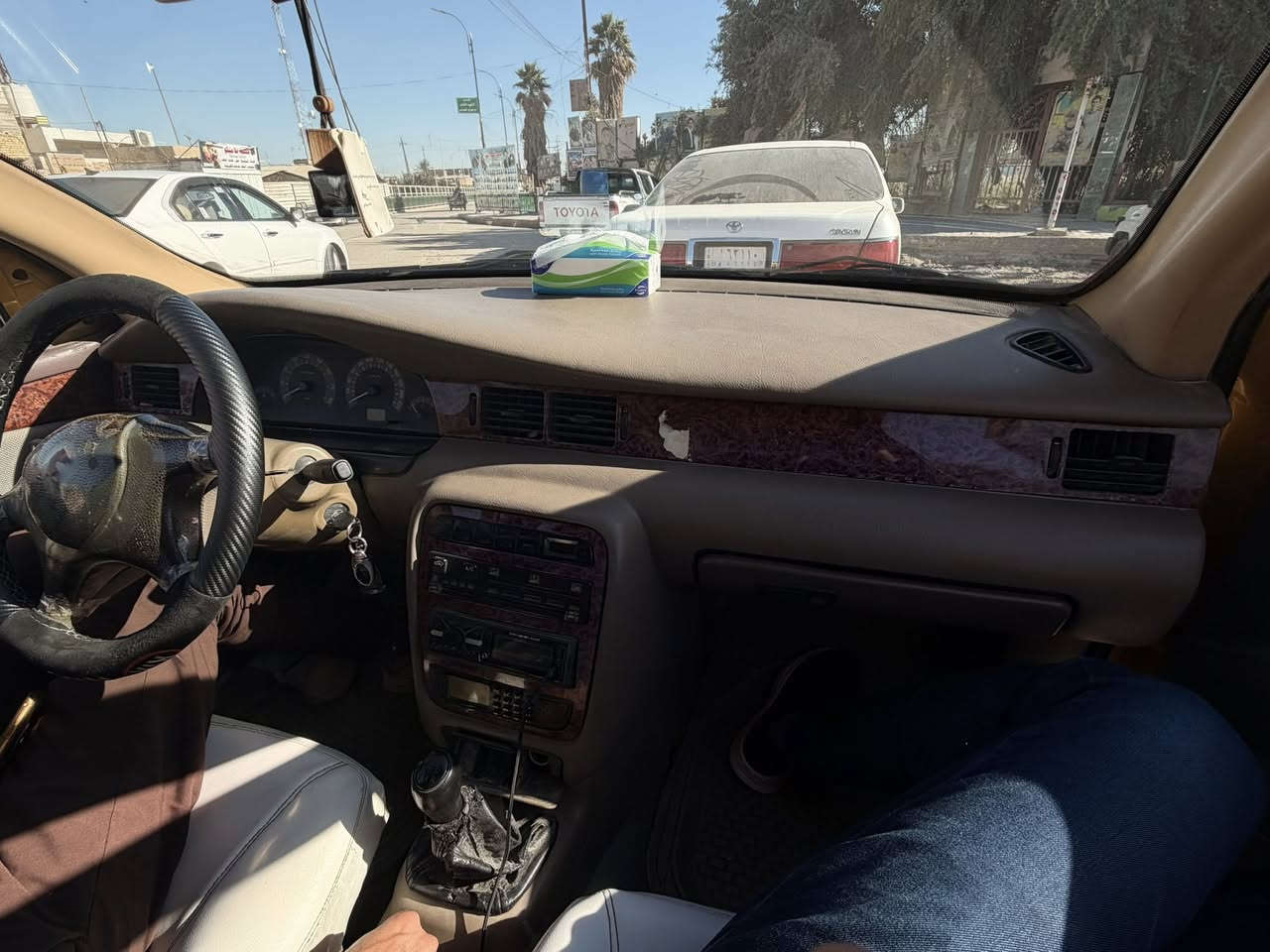 للبيع سياره سمند مديل 2011 رقم بغداد مصفره بس هيئة عليه 40 ألف ويمي  تحويل يمت ما تريد تبريد شغال دوس معمره سياره حلوه كعدته حلوه مكينه ابلاد كير عادي بيه تنقيص يعني كل ١٧٠٠ اتنقص لتر بدون تبخير تخم تاير جديد السعر ٣٥ وبيه مجال للشراي  مكاني ذي قار قضاء النصر 
رقم للهاتف للتواصل ***********
