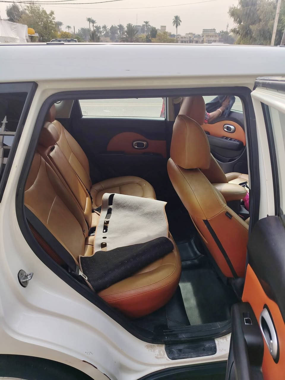 سلام عليكم كيا صول 2019 مكينة 2000  GD حادث امامي موضح بالمنشور السيارة ماشية ٧٧ مابيهة اي نقص *********** السعر 127
