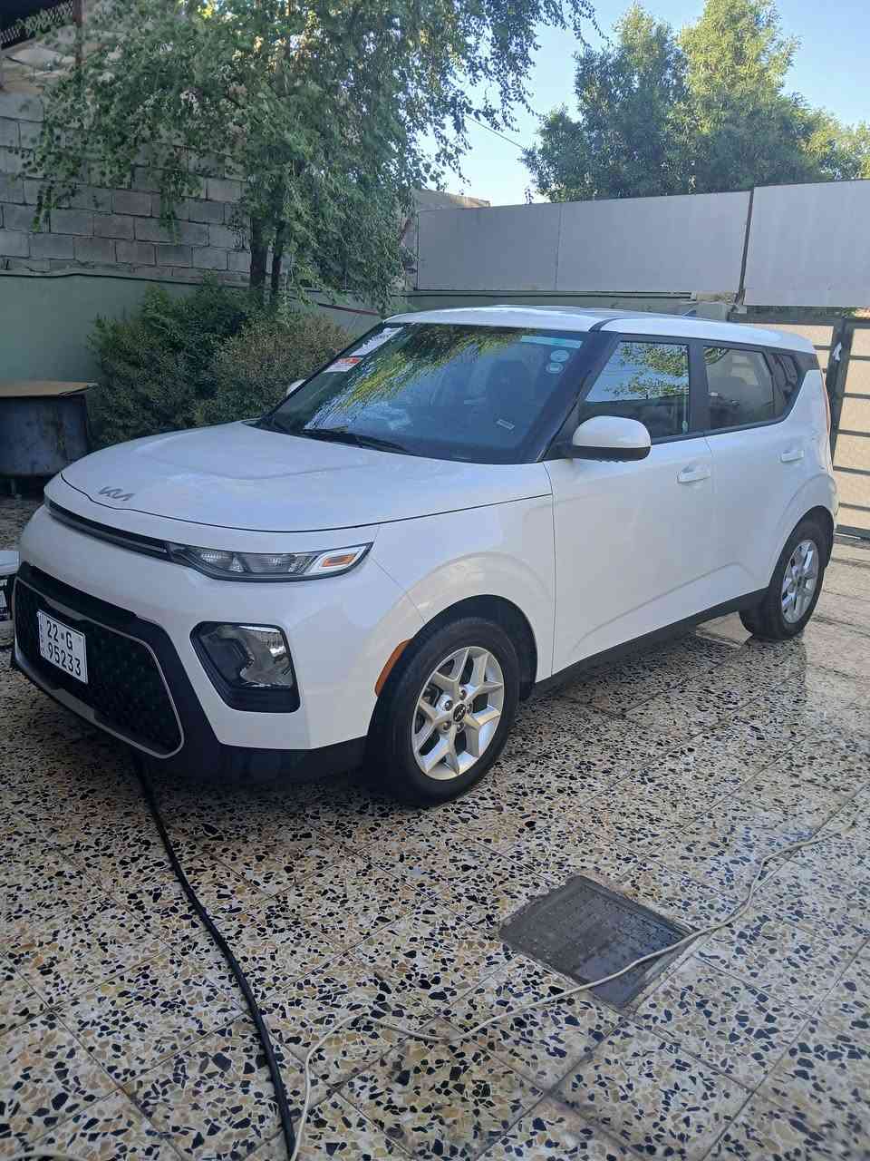 السلام عليكم 
كيا صول كلين 2022
رقم أربيل
مكينه 2000 دوش 
***********
