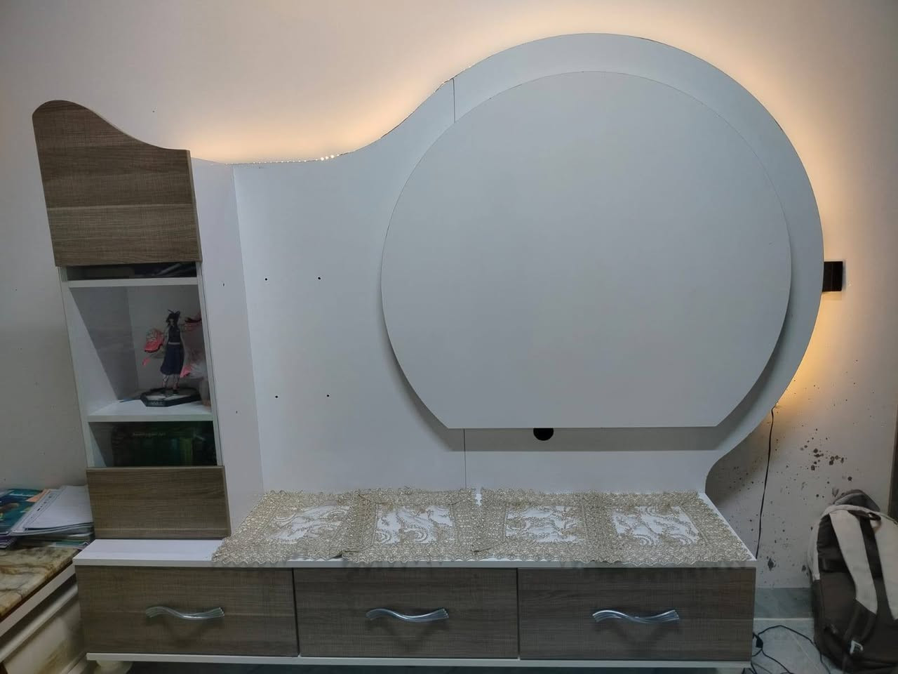 معرض تركي للبيع مستعمل شي قليل وياه رفوف فاتحهن بس موجودات سعره 175 ببه مجال قليل


**إذا كنت صاحب هذا الإعلان وتريد حذفه لأي سبب، رجاءا أرسل رسالة إلى الدعم الفني**